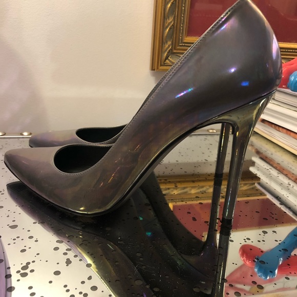 Stuart Weitzman Nouveau Pumps - Picture 5 of 8